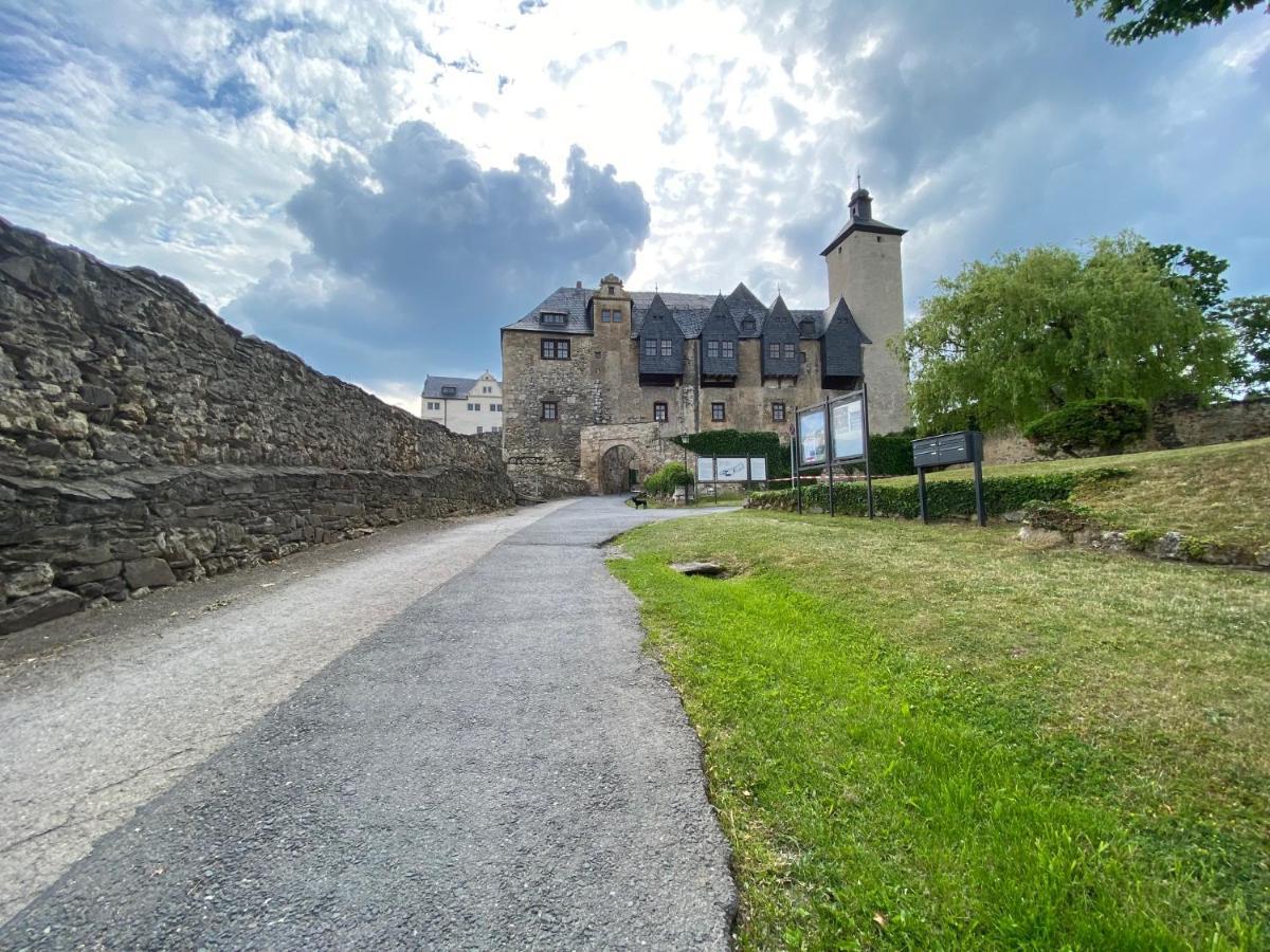 Ferienhaus Am Schlossberg In Ranis Экстерьер фото